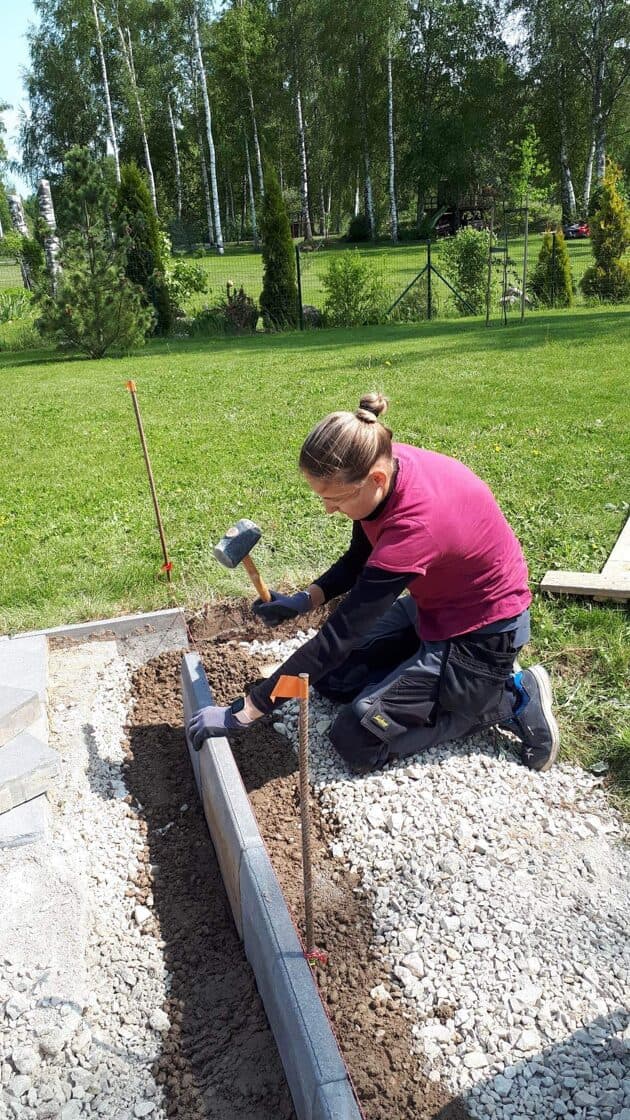 Äärekivide paigaldus